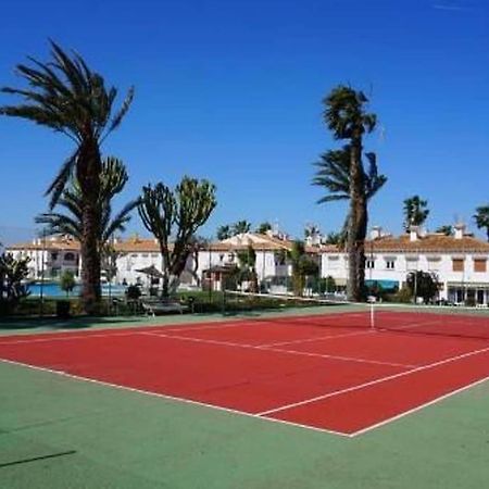 Bungalow En Los Balcones Planta Baja Manzana 5 Numero 18 Alicante Eksteriør billede