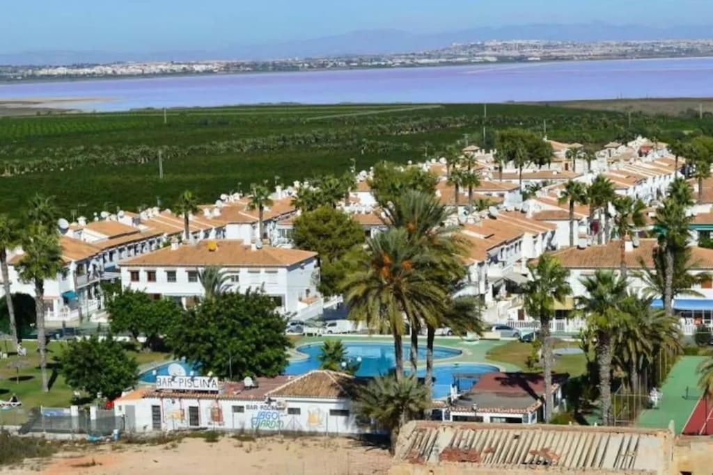 Bungalow En Los Balcones Planta Baja Manzana 5 Numero 18 Alicante Eksteriør billede